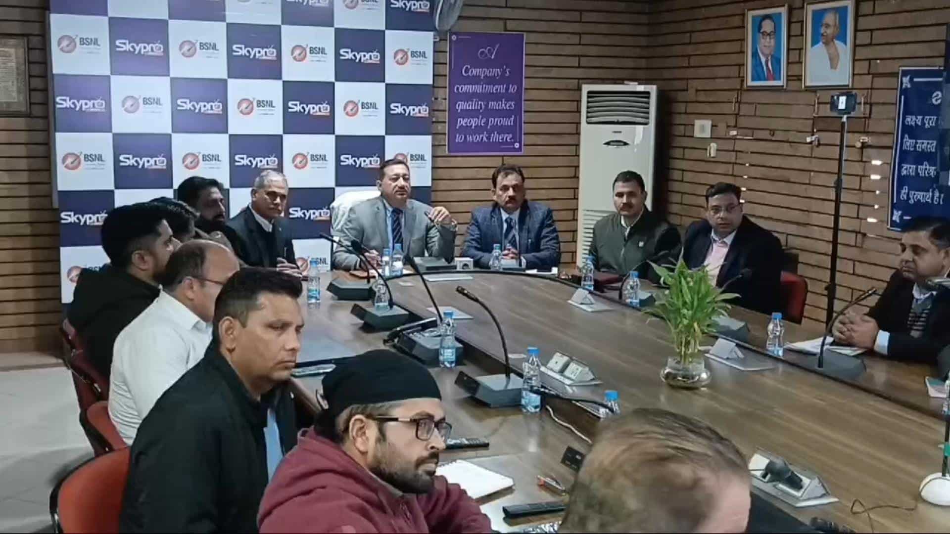vMix Capture 20 December 2024 11-25-14
