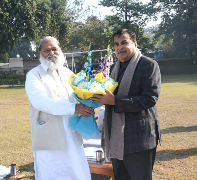 anil vij nitin gatkari delhi