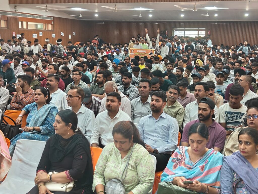 सीजफायर के बाद भी भारत की तैयारी जारी, अम्बाला में सिविल डिफेंस ट्रेनिंग कैंप का आयोजन — युवाओं को आपदा प्रबंधन का दिया गया प्रशिक्षण 21 IMG 20250511 WA0002