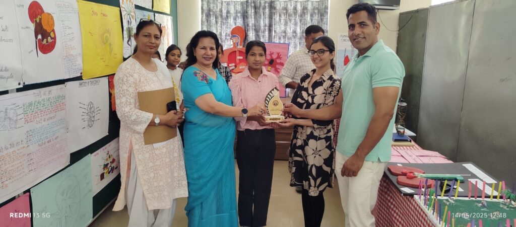 ब्रेस्ट कैंसर की रोकथाम के प्रति जागरूकता आवश्यक: डॉ. अनुपमा आर्य 17 IMG 20250514 WA0079