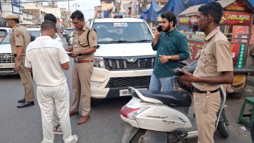 अम्बाला में HSRP व बिना नंबर प्लेट वाहनों पर पुलिस की बड़ी कार्रवाई: 2 हजार से अधिक चालान, अपराध पर लगेगी लगाम — एसपी अम्बाला 18 PATTERN PLATTE