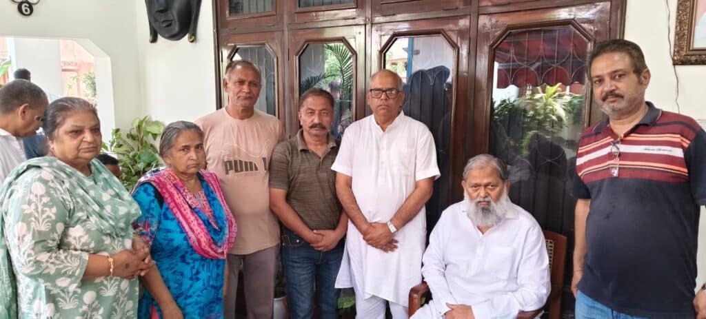 टावर पर मंत्री विज के आदेशों की खुली अवहेलना, EO को लगाई फटकार 17 WhatsApp Image 2025 05 25 at 13.52.38 83db314e