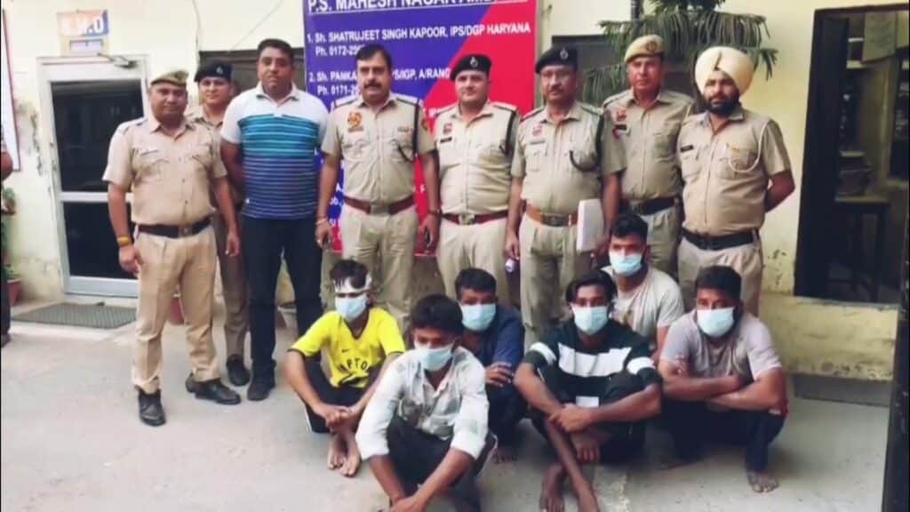 "महेश नगर हत्याकांड: छह आरोपी कस्टडी में, पुलिस रिमांड की तैयारी में" 18 vMix Capture 13 May 2025 19 20 54
