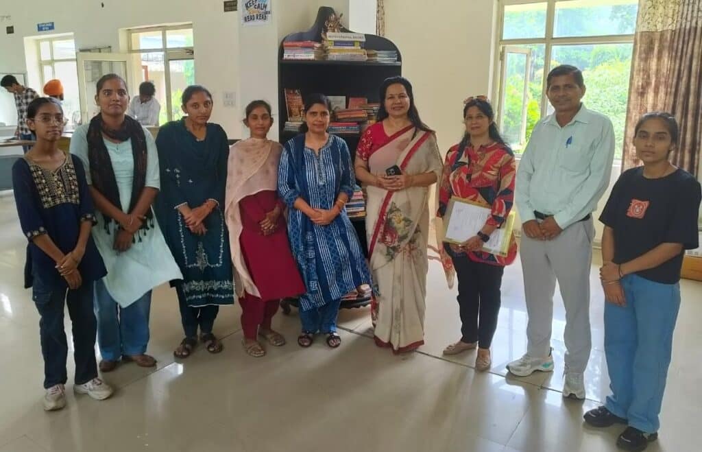 आर्य कॉलेज विद्यार्थियों को गुणवत्तापूर्ण शिक्षा के साथ-साथ व्यवहारिक अनुभव भी प्रदान करता है: डॉ. अनुपमा आर्य 2 WhatsApp Image 2025 08 01 at 12.03.58 PM