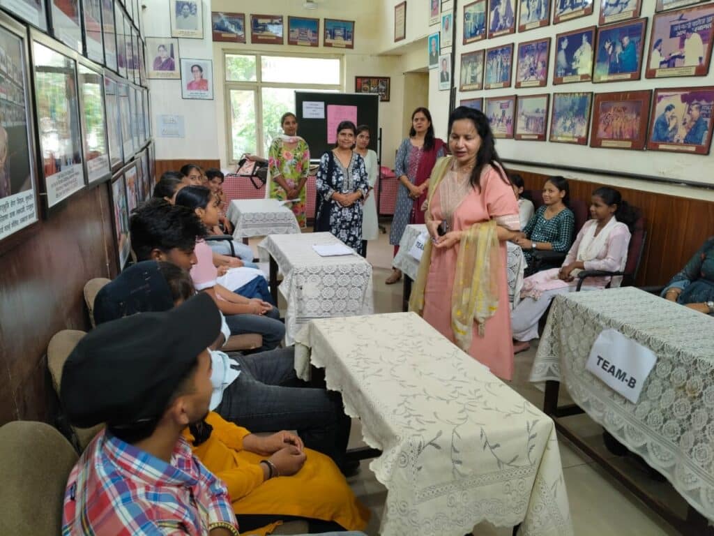 डिजिटल युग में पुस्तकालय ज्ञान का सबसे भरोसेमंद स्त्रोत: डॉ. अनुपमा आर्य 1 WhatsApp Image 2025 08 12 at 3.25.27 PM