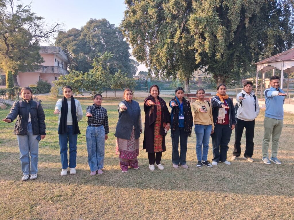 एच.आई.वी एड्स-डे पर शपथ व जागरूकता समारोह का आयोजन 1 WhatsApp Image 2025 12 08 at 4.13.45 PM