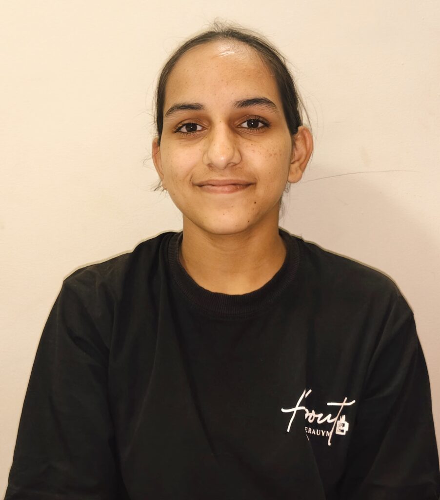 प्रदेश के राजकीय विद्यालयों के विद्यार्थियों का 4 दिवसीय विज्ञान आधारित शैक्षिक भ्रमण सफलतापूर्वक संपन्न 4 WhatsApp Image 2026 01 24 at 11.49.40 AM